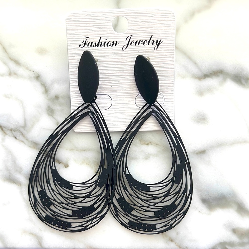 Earring, Black posts